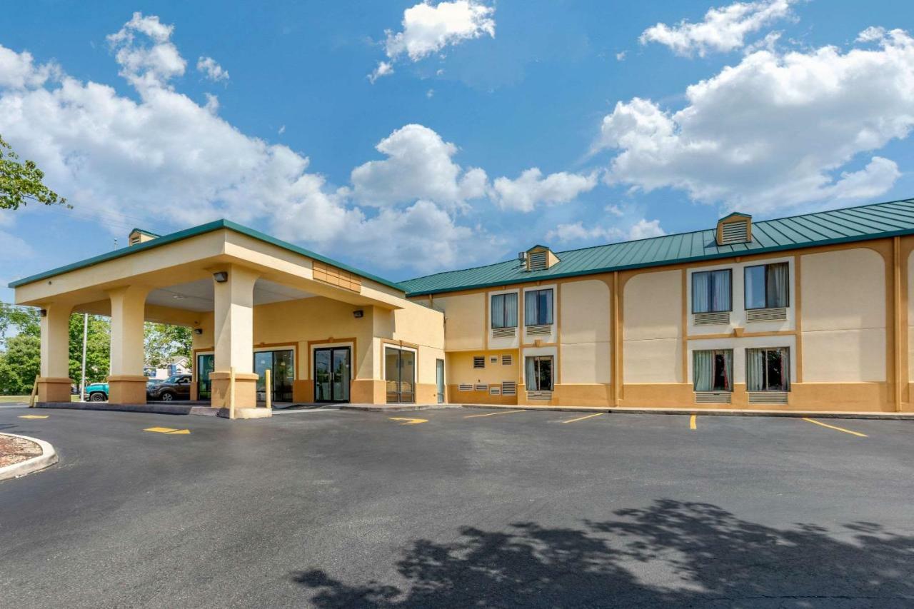 Quality Inn Auburn Campus Area I-85 Exterior photo